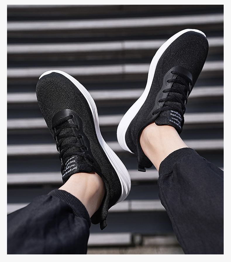 Men’s Lace-Up Running Shoes