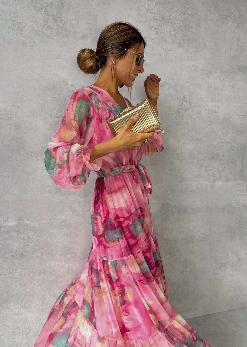 Elegant Long-Sleeved Floral Print Maxi Dress